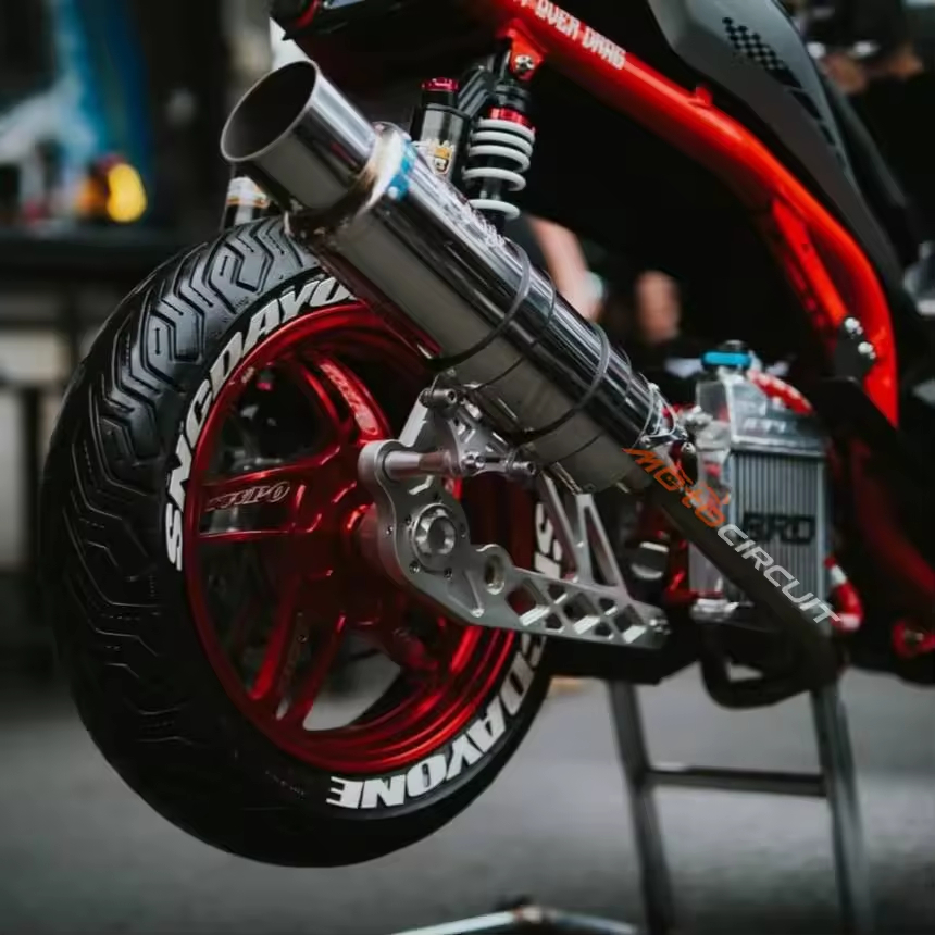 Cocok untuk Yamaha NMAX NVX AEROX 155 V1 V2 CNC Pro Aksesoris Swingarm Racing Lengan Swing Motor Belok Belakang